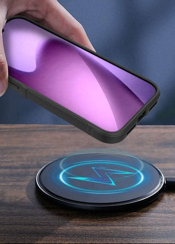 IPHONE 14 PLUS Support wireless charging oil and stain resistant